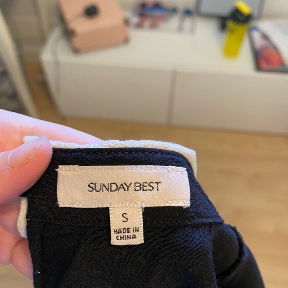 aritzia sunday best top - Picture 4 of 4